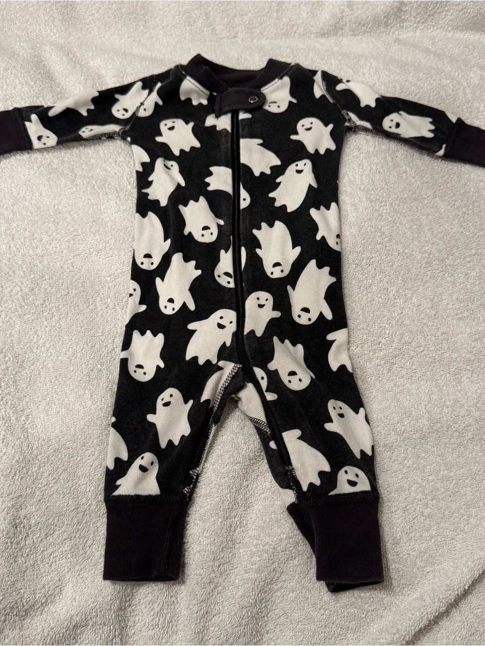 Hanna Andersson Black White Ghost Print PJ Romper Sleeper 0-3m Organic Cotton